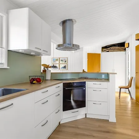 Prázdninový dům Silva - 3-9km From The Sea By Interhome *